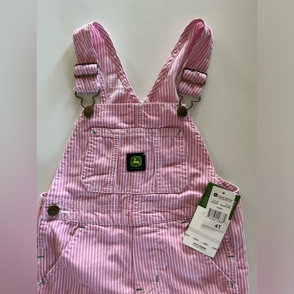 New Girl’s John Deere pink & white striped overalls 4T pockets adjustable straps - Picture 3 of 7